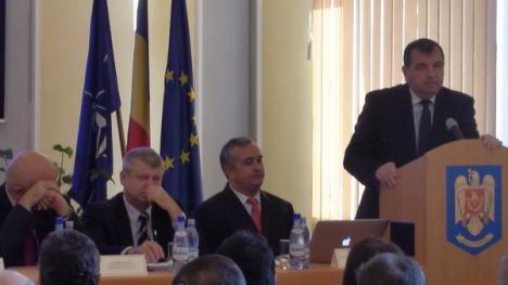 Ministrul Traian Igaş vine la Oradea, unde s-au adunat şi toţi şefii ISU din ţară